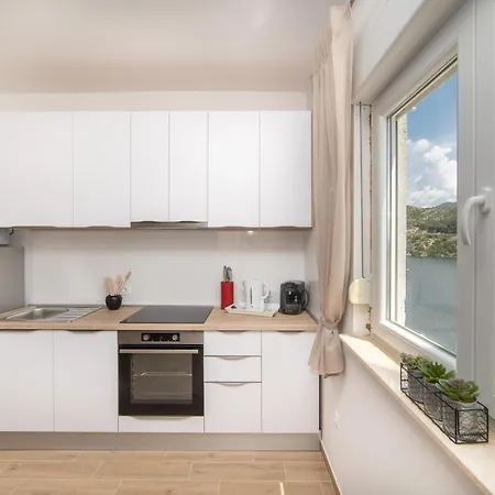 Lägenhet Lakeview