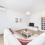 Lakeview Apartamento *