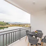 Lakeview Apartamento *