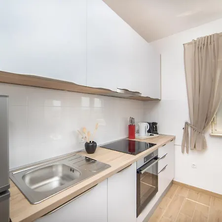 Apartmán Lakeview *