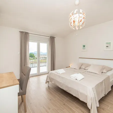 Lakeview Apartmán Ploce (Dubrovnik-Neretva)