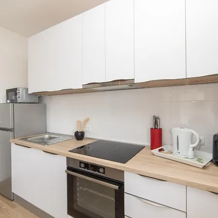 Apartment Lakeview