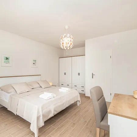 Lakeview Apartmán Ploce (Dubrovnik-Neretva)