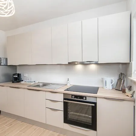 Lakeview Apartmán