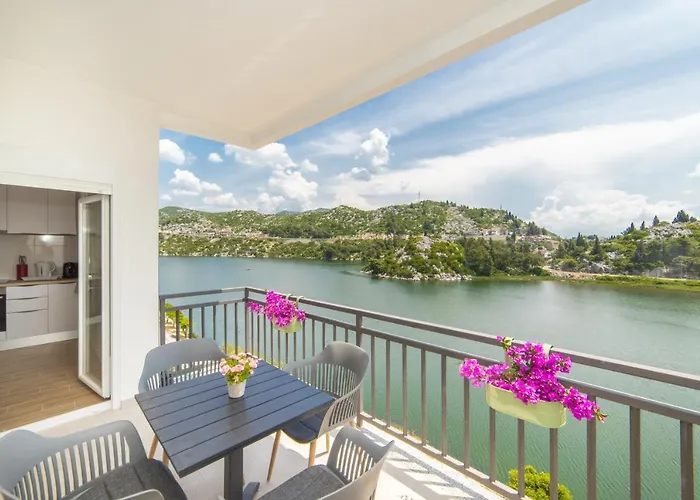 Lakeview * Ploce (Dubrovnik-Neretva)