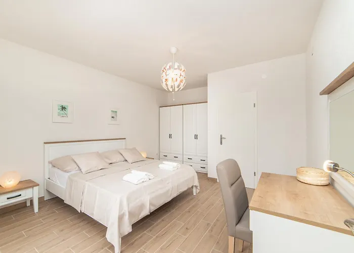 Lakeview Apartment Ploce (Dubrovnik-Neretva)