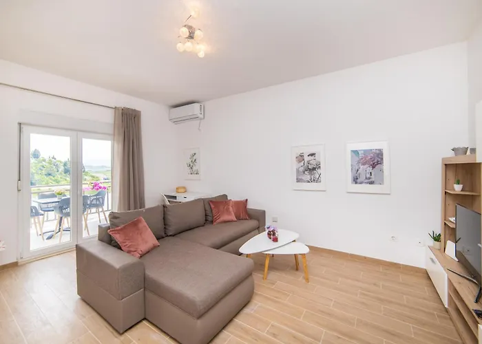 Apartment Lakeview Ploce (Dubrovnik-Neretva)